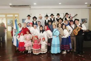 Apresentação de folclore na Casa